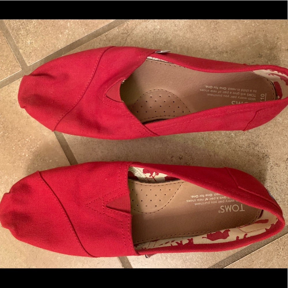 Toms bright red slip ons